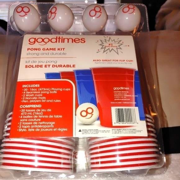 New Goodtimes Beer Pong Game Set With Cups, Mats, Balls, Pens & Rules - Picture 2 of 7